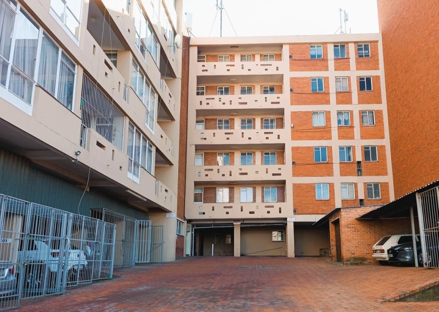2 Bedroom Property for Sale in Westdene Free State